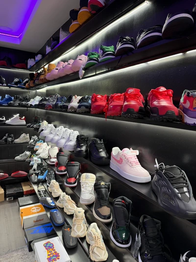 Sneaker 3